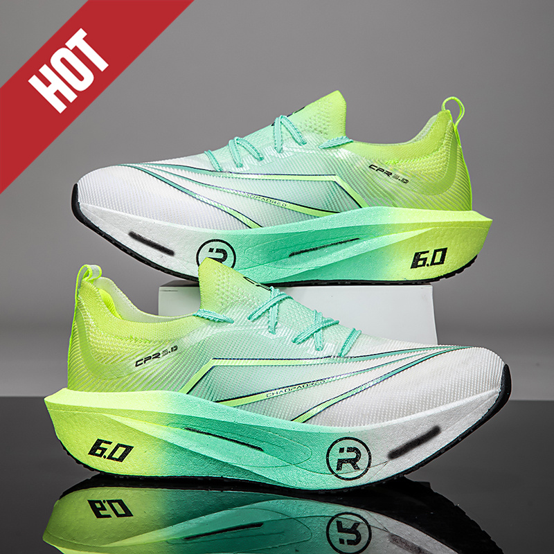 Running Gear For Sale - Кроссовки для бега с карбоновой пластиной