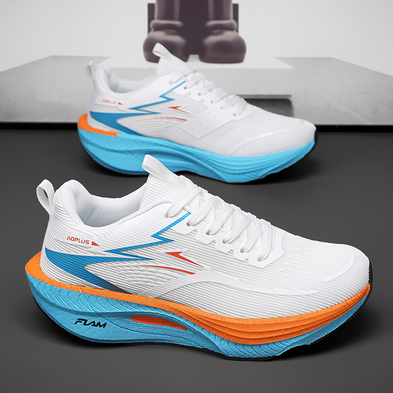 Мужские кроссовки для марафона – обзор и цена Running Gear Woman