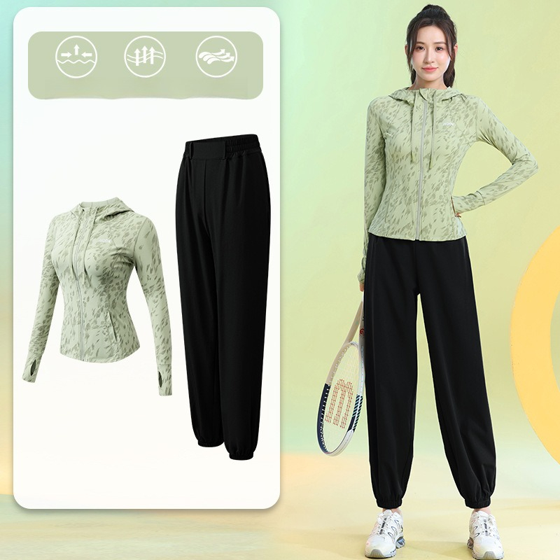 Женский спортивный костюм для  – обзор и цена Running Gear Woman
